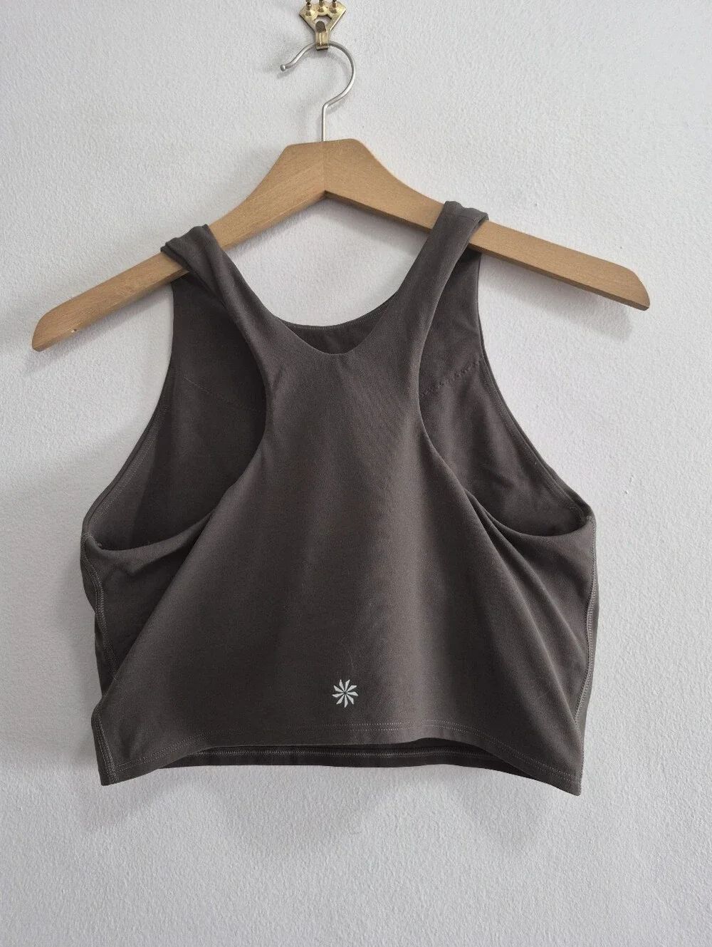 Athleta Conscious Crop Top In Arbor Olive Size Medium - Picture 5 of 6